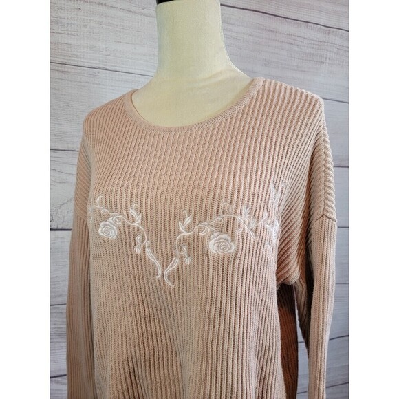 KENDALL & Kylie Embroidered Floral Ribbed Knit Cropped Sweater Size Small - Picture 6 of 7